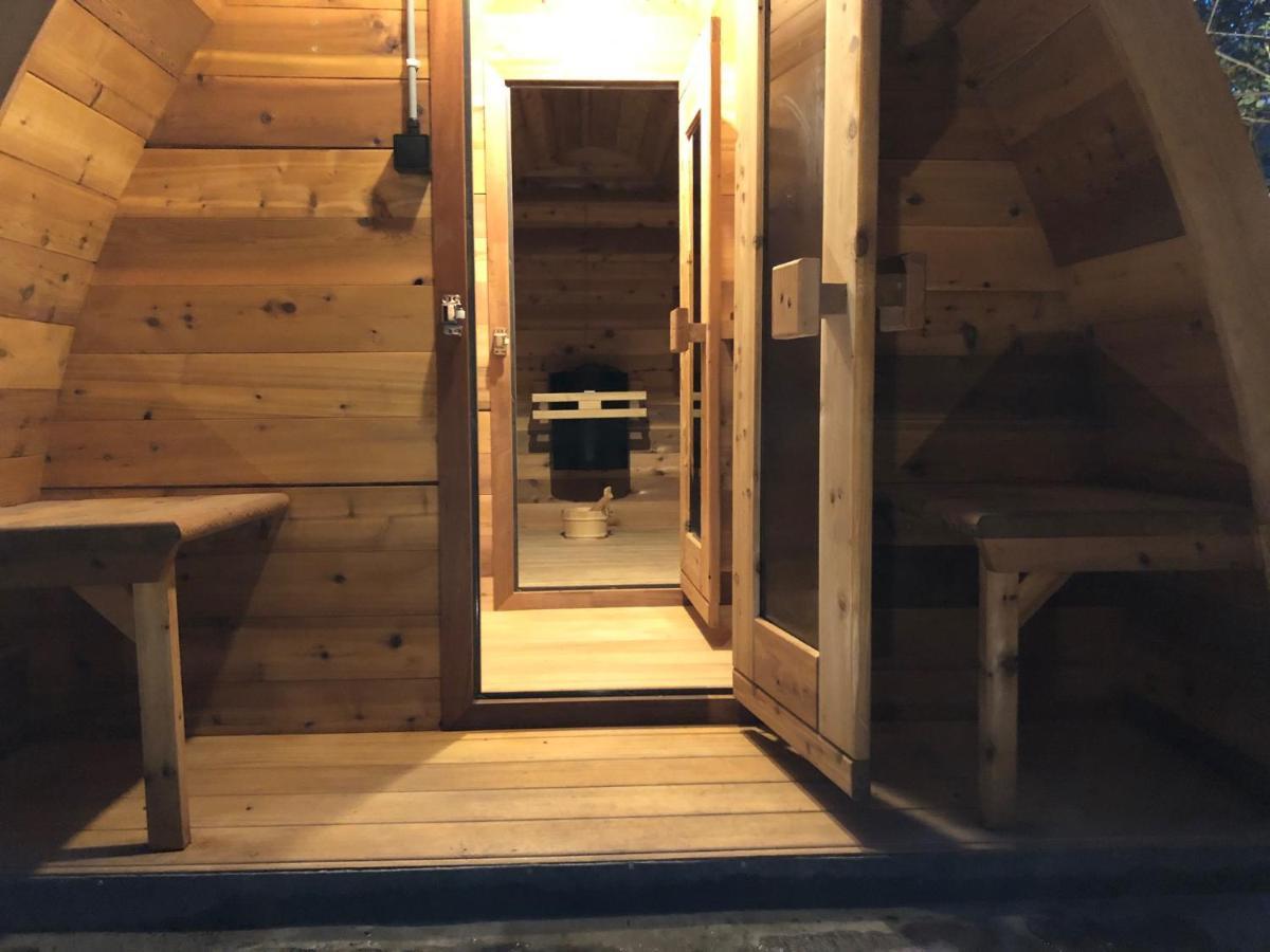 De Haen Luxury Villa: Private With Jacuzzi And Sauna Apartment Oss