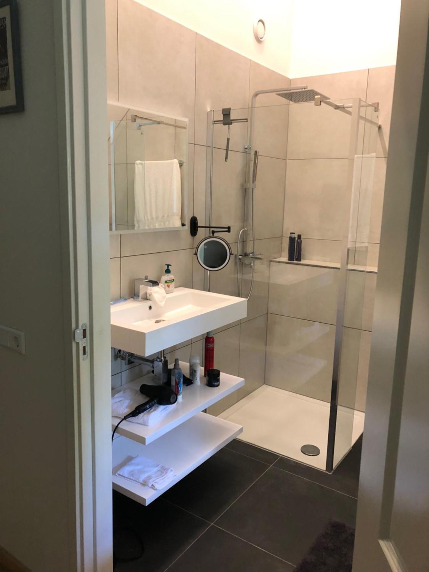 De Haen Luxury Villa: Private With Jacuzzi And Sauna